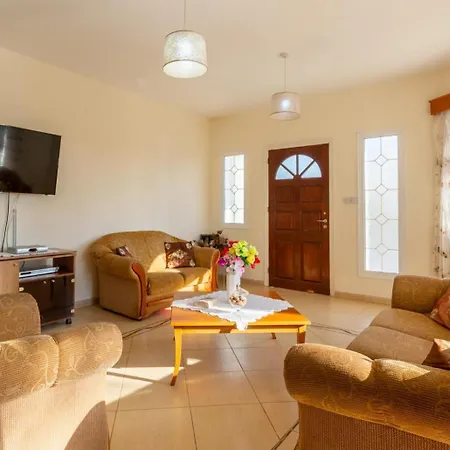 Anastasia * Coral Bay