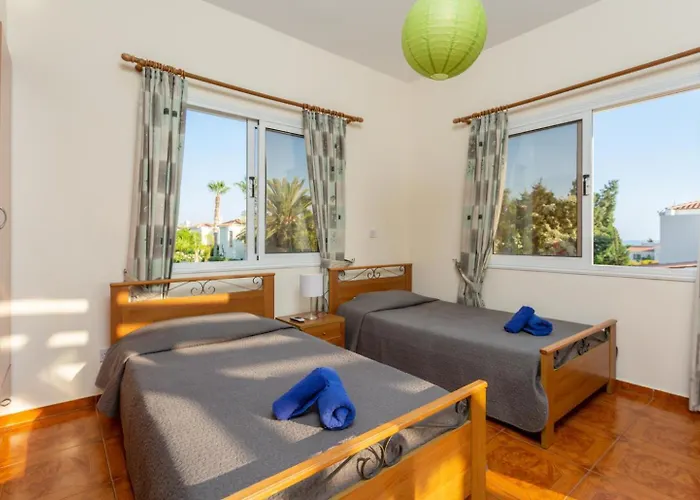 Anastasia * Coral Bay