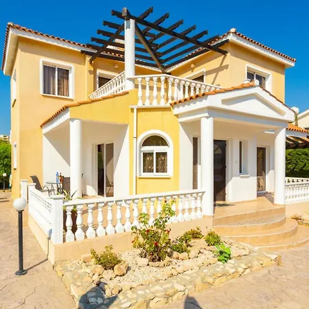 Anastasia * Coral Bay