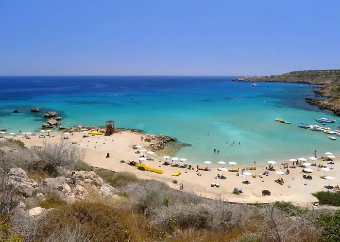 Anastasia * Coral Bay