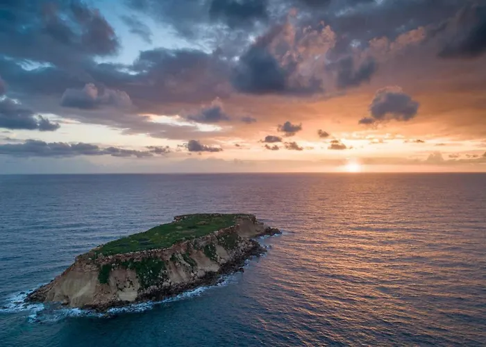 Anastasia Vila Coral Bay