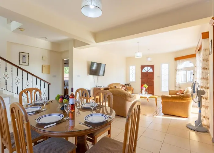 Anastasia * Coral Bay